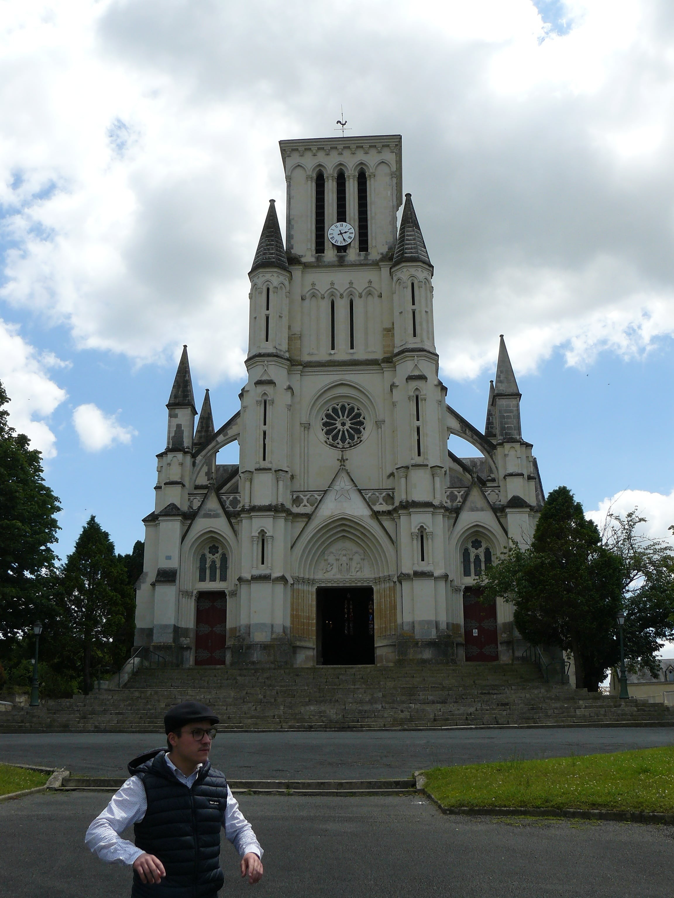 Eglise Notre Dame de la légion d'honneur